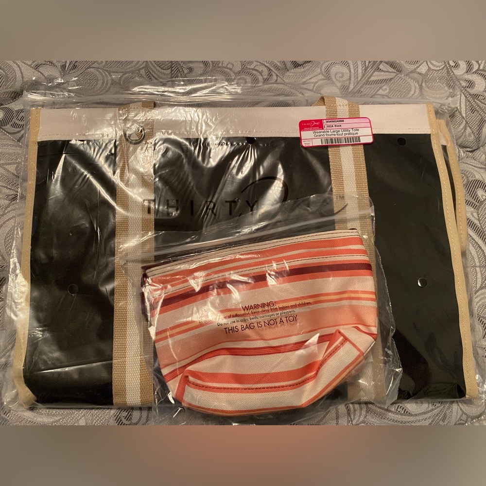 Wearable large Thirty One utility tote